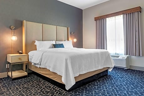 Accessible King Size Bed