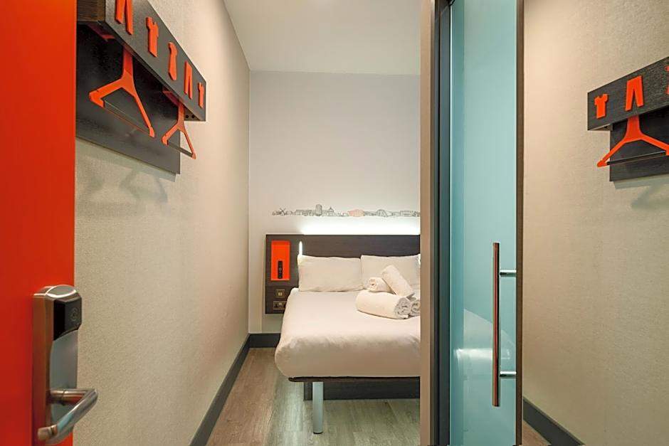 easyHotel Milton Keynes