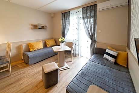 Superior Family Room