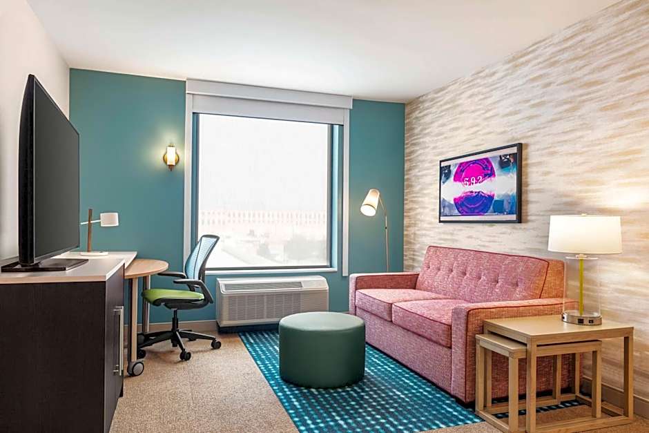 Home2 Suites By Hilton Milwaukee West