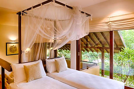 Classic Twin Room with Yoga