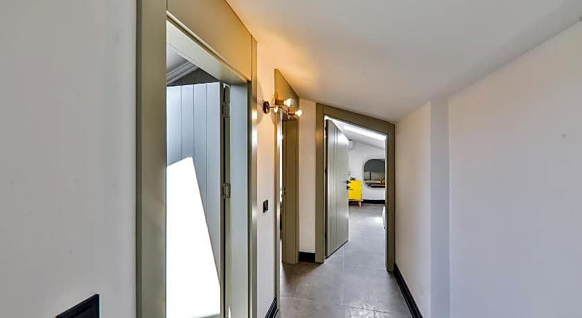 Luff Suites