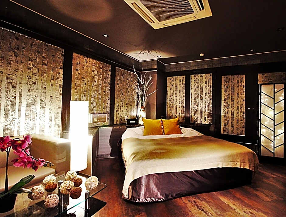 HOTEL O2 -全室人工ラドン温泉-Adult only