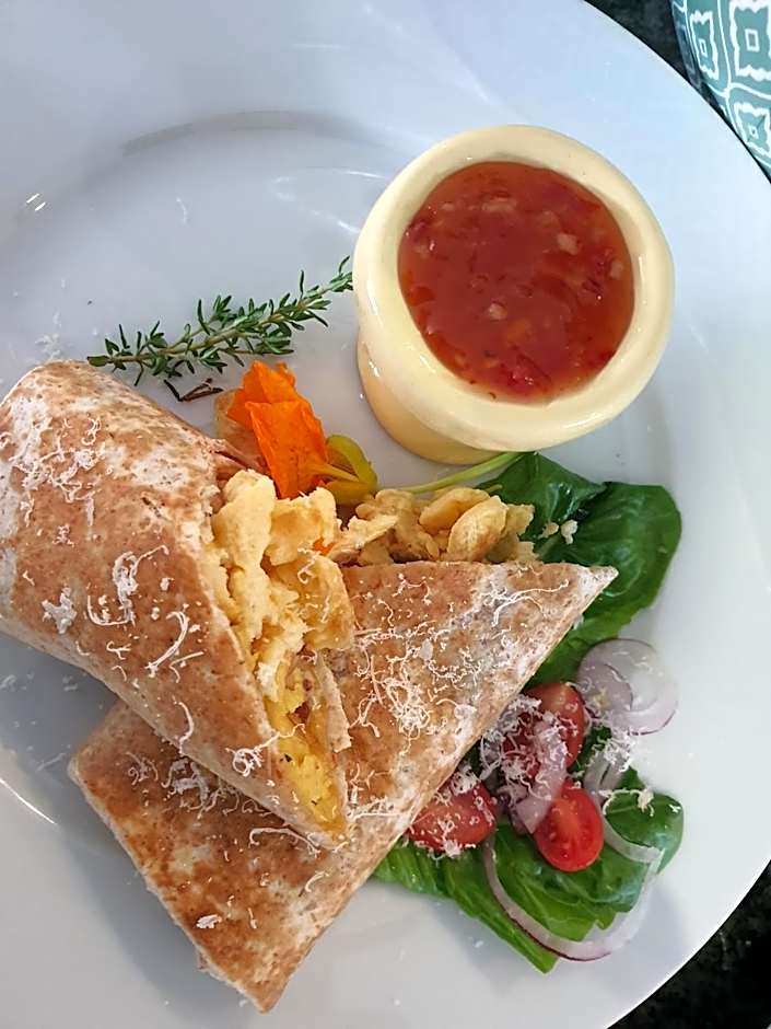 66 On Monzali 4 Star Luxury Guesthouse