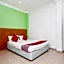 OYO 850 Gold Star Hotel