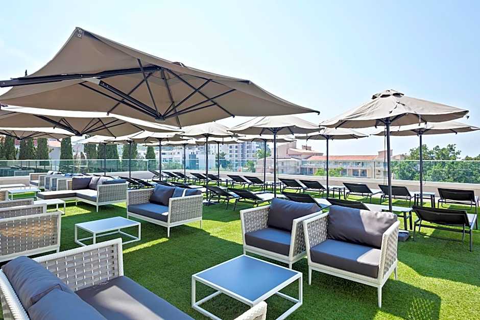 Hotel AMI Budva Petrovac