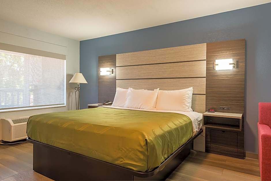 Quality Inn & Suites Manitou Springs At Pikes Peak
