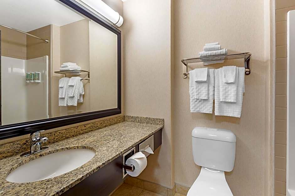 Best Western Bonnyville Inn & Suites