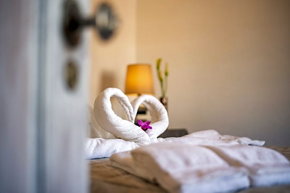 CASA INTI / INTI HOUSE FURNAS