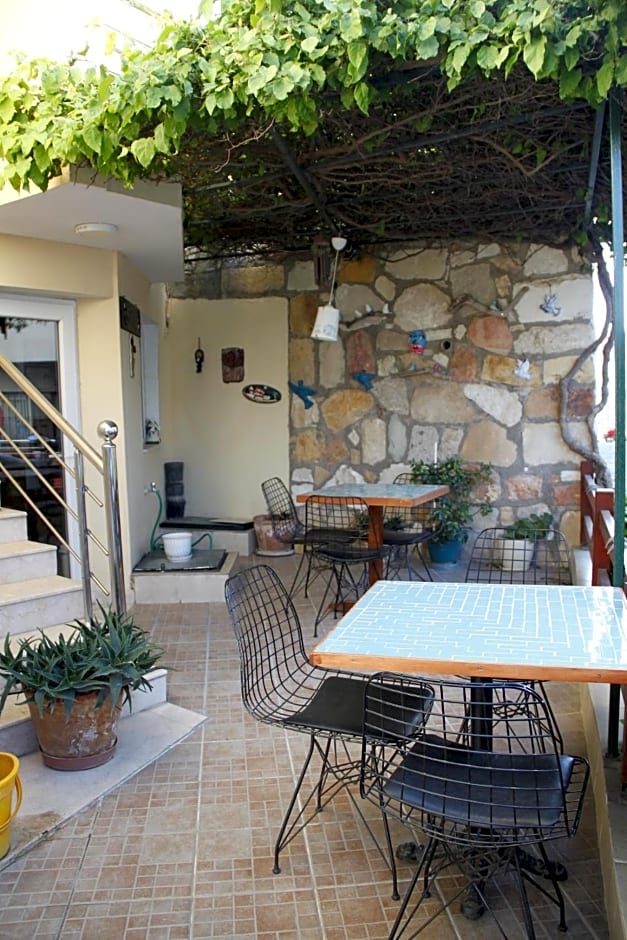 Bonapart Hotel
