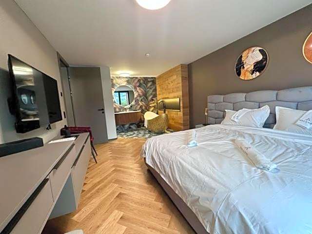 BERG & BERG HOTEL - Kerns Self-Check-in