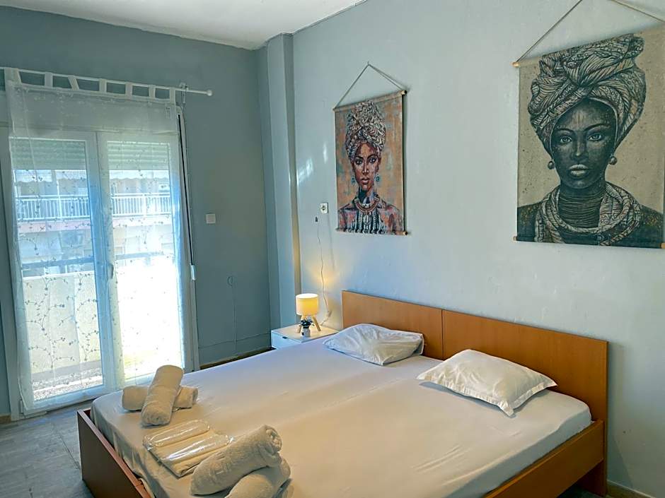 Faros Axd Downtown Hostel