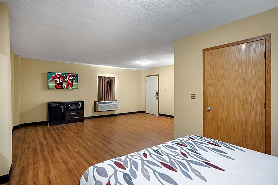 Red Roof Inn Des Moines