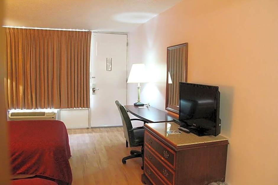 Norfolk Country Inn And Suites