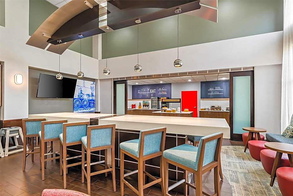 Hampton Inn By Hilton & Suites Richmond/Virginia Center, Va