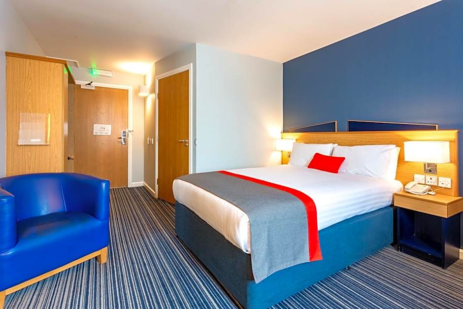 Holiday Inn Express Perth By IHG