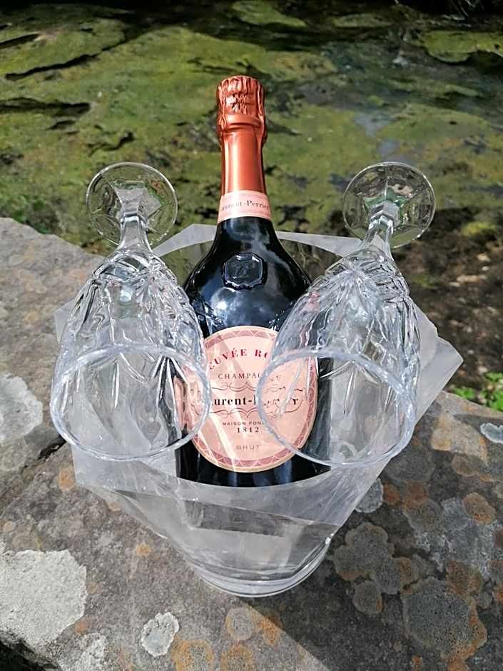 Kings Head - Riverside, Ravenstonedale