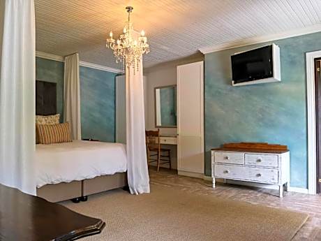 Superior Double or Twin Room with Garden View