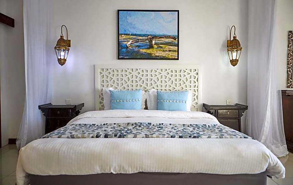 Tamarind Village Hotel Apartments