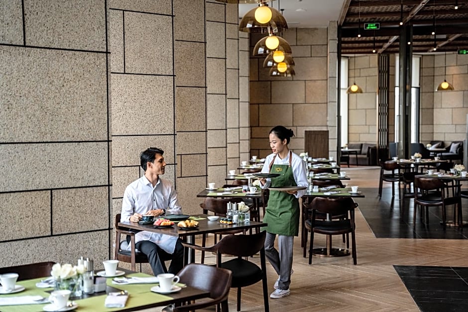 Crowne Plaza Vinh Yen City Centre By IHG