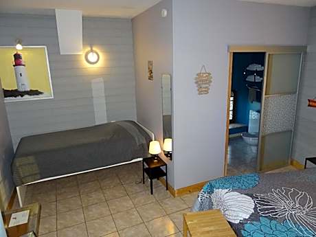 Triple Room with Garden View