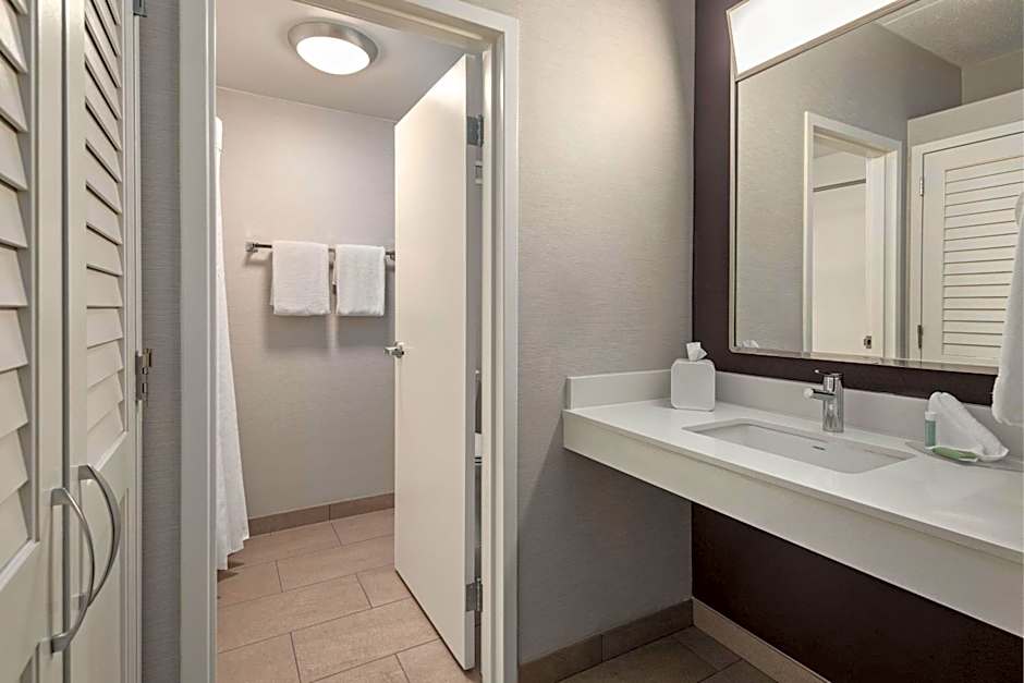 Courtyard By Marriott Chicago Waukegan/Gurnee