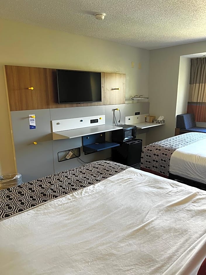 Microtel Inn & Suites by Wyndham Atlanta Airport