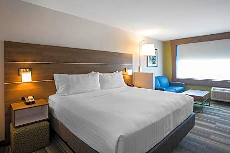 Premium King Room with Sofa Bed