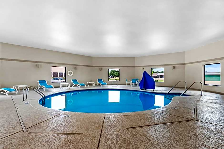 Holiday Inn Express and Suites Hotel - Pauls Valley By IHG