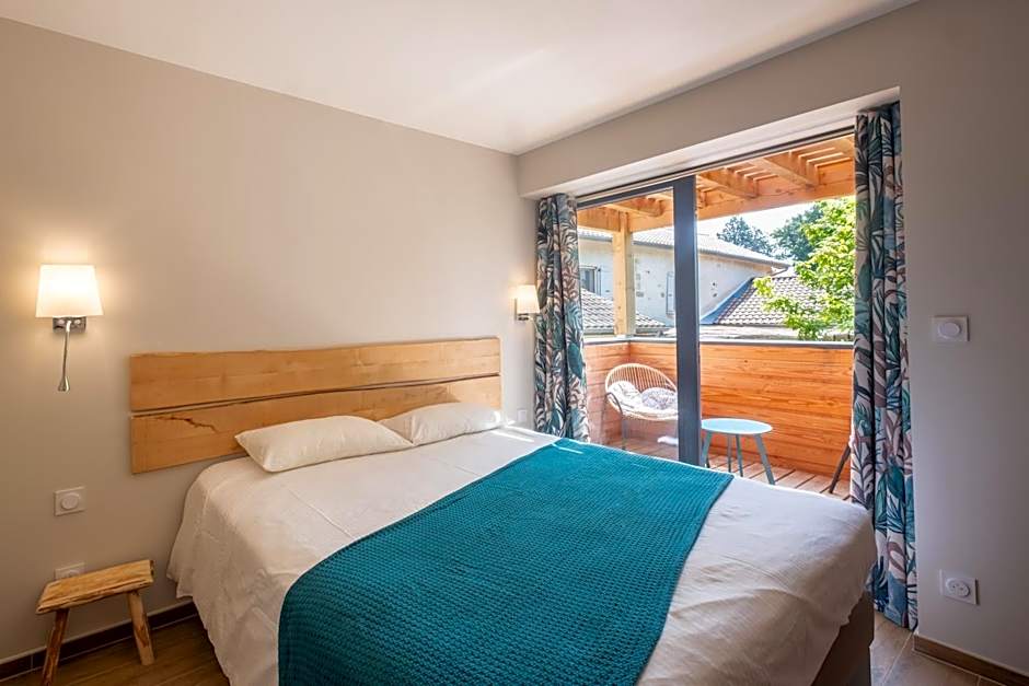 Logis Hôtel Les Vieilles Granges