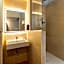 Sure Hotel by Best Western Caen Memorial