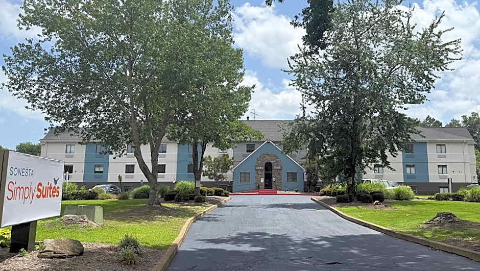 Sonesta Simply Suites Memphis