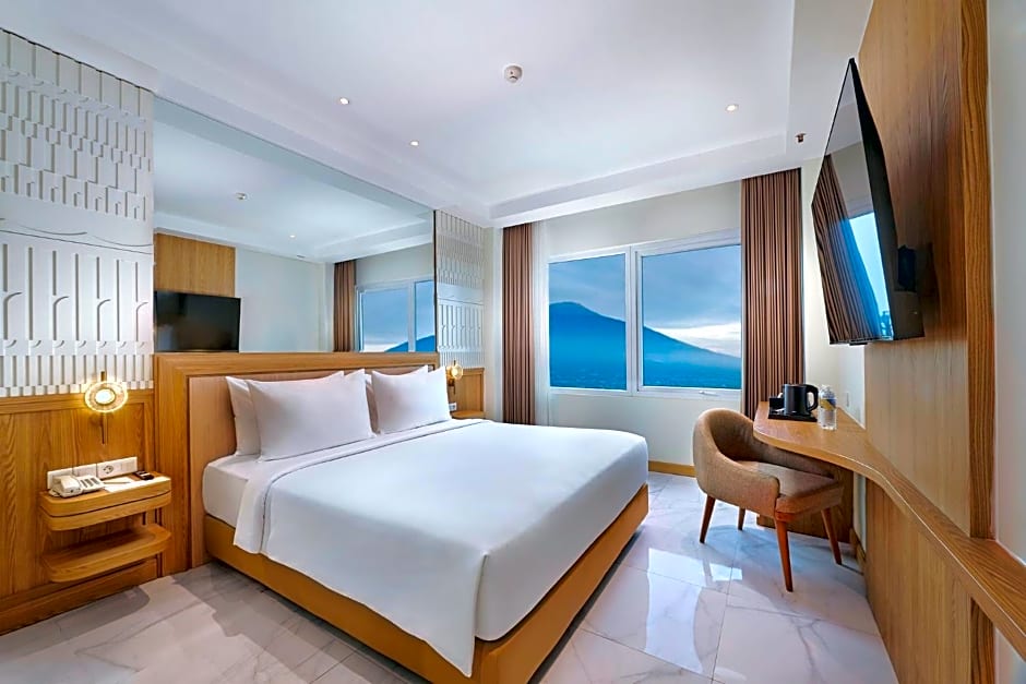 Golden Hill by Golden Tulip