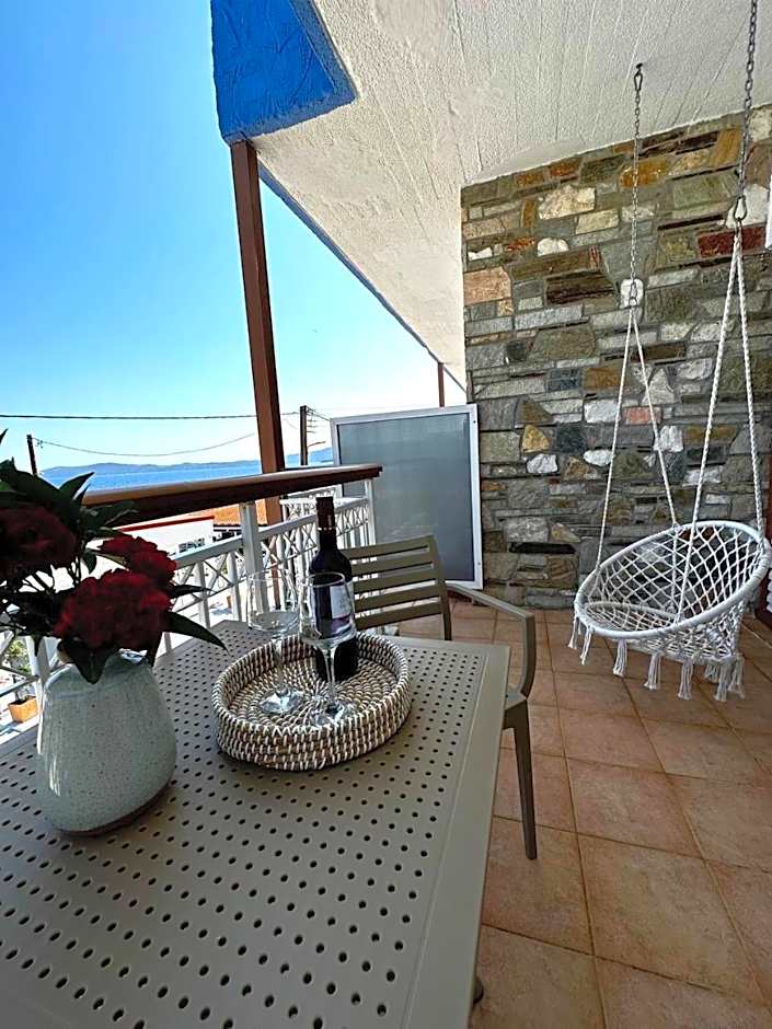 La Scala family apartments