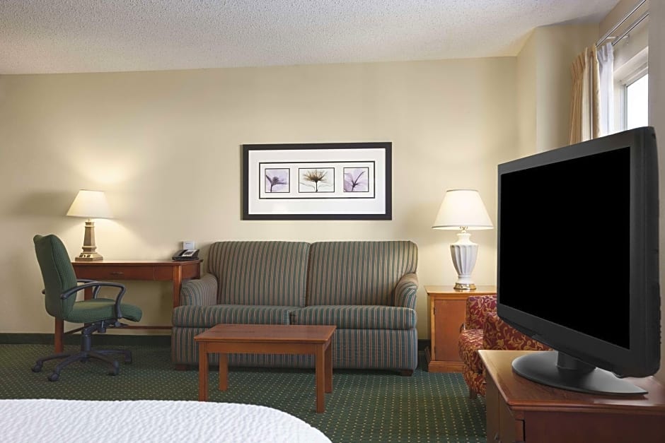 Hawthorn Suites by Wyndham Philadelphia Airport