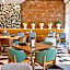 Hotel Indigo Columbus Architectural Center By IHG