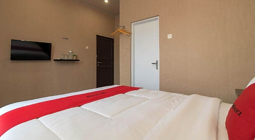 RedDoorz @ Jalan Srikandi Pekanbaru