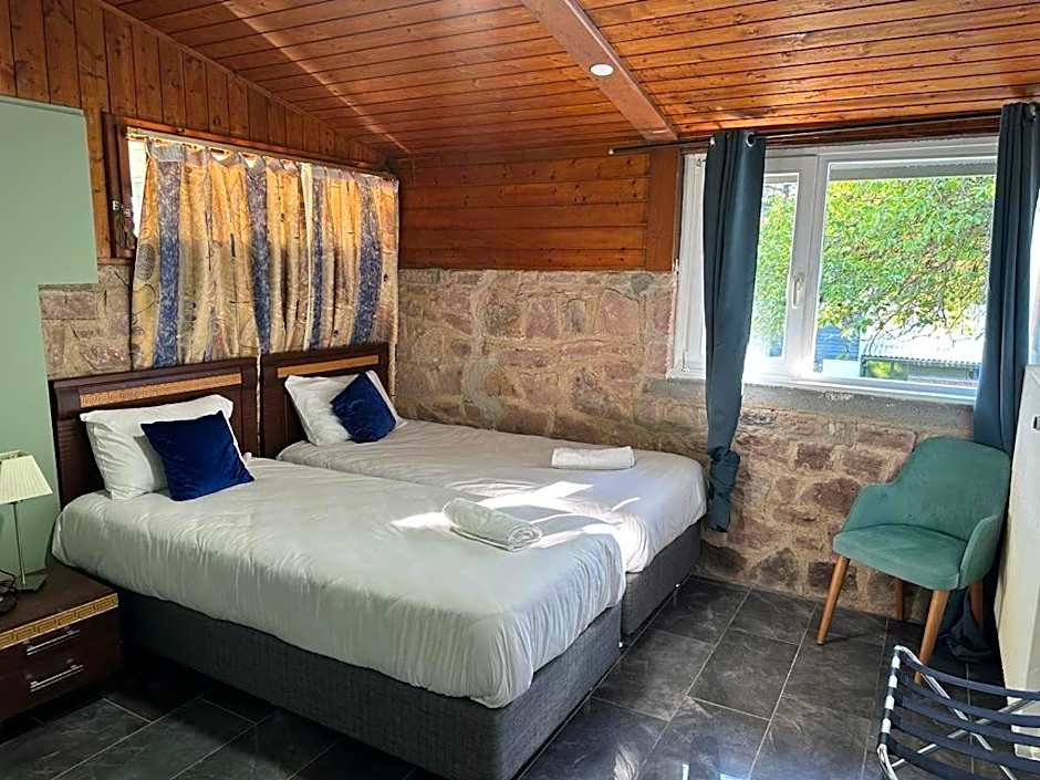 Hotel Parc Les Cigognes - Albe