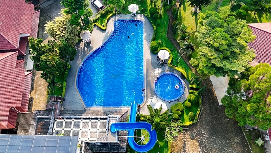 Parama Hotel