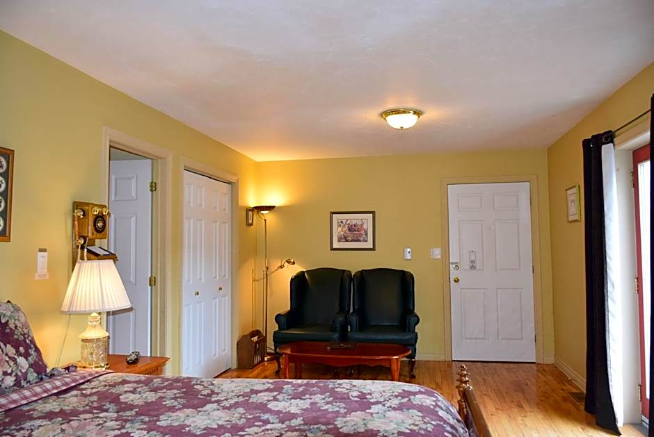 Auberge Wild Rose Inn