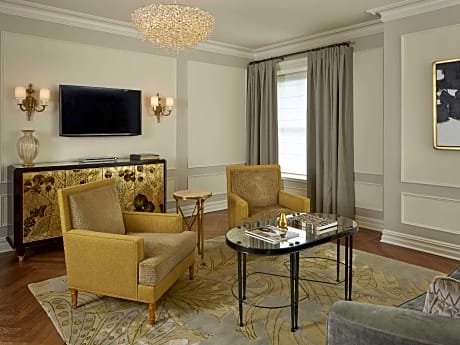 Vanderbilt Two-Bedroom King Suite with Butler