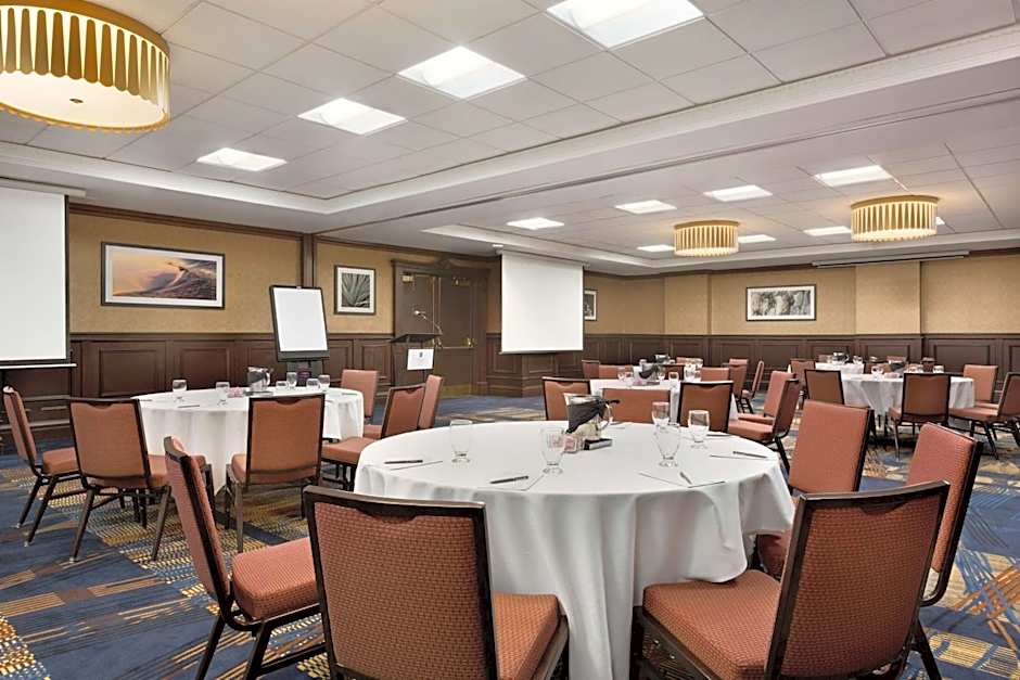 Embassy Suites By Hilton Hotel Dallas - Dfw Intl Airport South