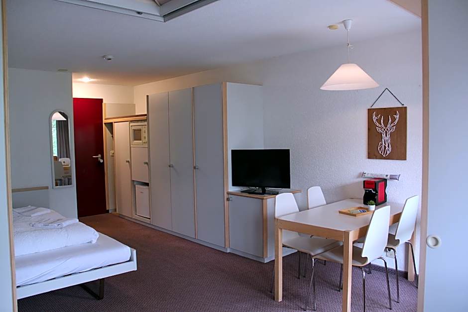 Elements Lodge