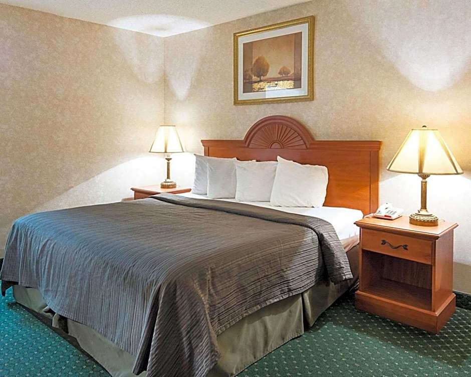 Quality Inn Petersburg Near Fort Gregg-Adams