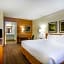 La Quinta Inn & Suites by Wyndham Austin Capitol
