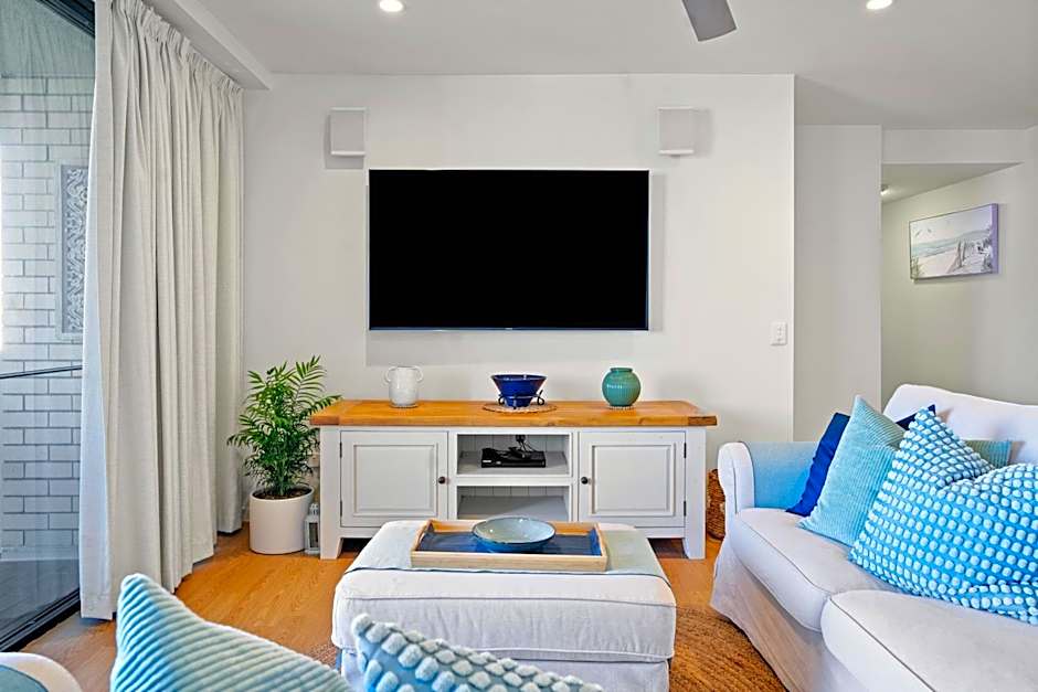 Burgess @ Kings Beach Apartments