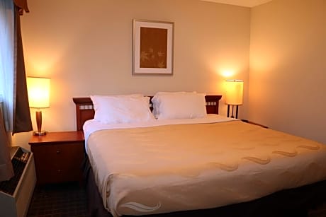 Family Suite - Non-Smoking