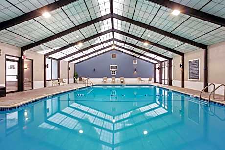 La Quinta Inn & Suites by Wyndham Andover