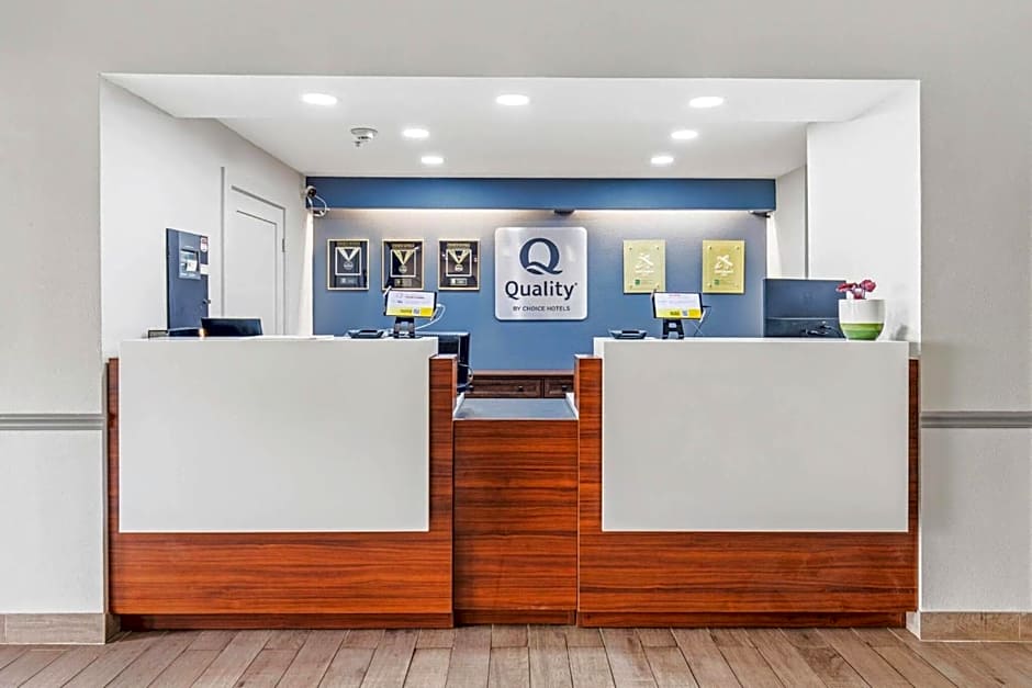 Quality Inn & Suites On The River