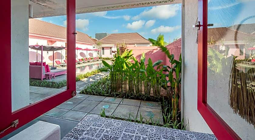PinkPrivate Balangan - for Cool Adults Only